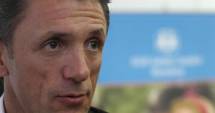 Stire din Sport : Turneu de fotbal între penitenciare: Gică Popescu, antrenorul echipei deținuților de la Jilava