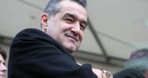 Stire din Eveniment : Gigi Becali, ELIBERAT din închisoare