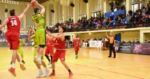 Stire din Sport : "Gladiatorii  din Tomis"  trec Dunărea după cele două puncte