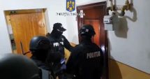 Stire din Eveniment : De la o glumă pe Facebook, la trei vizite ale poliției în aceeși zi