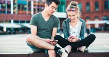 Stire din Economie : Plata cu telefonul, mai uşor și sigur de folosit