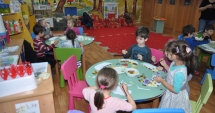 Stire din Cultură-Educație : Copiii, obligatoriu la grădiniță