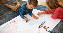 Stire din Cultură-Educație : Cum recuperează materia pierdută preșcolarii. Ce soluții au găsit grădinițele