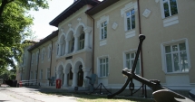 Stire din Cultură-Educație : "Metafore grafice", pe simezele Muzeului Marinei Române