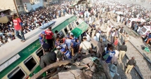 Stire din Actualitate : Grav accident de tren în Pakistan. Cel puțin 11 morți