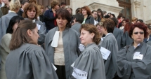 Stire din Eveniment : Protest al grefierilor din toată țara, inclusiv la Constanța