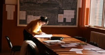 Stire din Cultură-Educație : Profesorii, la un pas de grevă. Creșterea salariilor, o mare țeapă