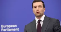 Stire din Actualitate : Grupul europarlamentar Patrioți pentru Europa, bănuit de nereguli în utilizarea fondurilor UE