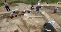 Stire din Actualitate : Descoperire rară lângă București. Urmele unei locuințe preistorice, scoase la lumină