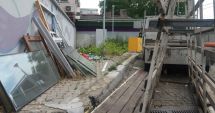 Stire din Social : GALERIE FOTO / Ce mizerie, ce gunoaie, în mijlocul Constanței. Mai există lege, mai există bun simț?