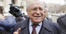 Stire din Politică-Administrație : Guvernul cere în instanță retragerea certificatului de revoluționar al lui Ion Iliescu