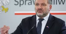 Stire din Actualitate : Guvernul polonez denunță șantajul SUA după amenințarea de retragere a trupelor