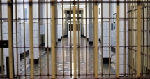 Stire din Eveniment : Guvernul golește pușcăriile de infractori și îngreunează cercetarea faptelor de corupție. Ce pedepse vor fi grațiate