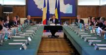 Stire din Politică-Administrație : Guvernul va lua curând o decizie referitoare la reducerea TVA