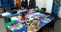 Stire din Eveniment : Haine contrafăcute, descoperite în Vama Veche