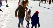 Stire din Cultură-Educație : Hai să petrecem o noapte la patinoar