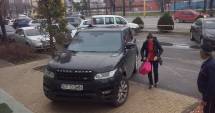 Stire din Sport : LA TENIS E AS, LA PARCARE...NU PREA. Cum și-a parcat Simona Halep bolidul
