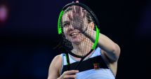 Stire din Sport : Simona Halep l-a felicitat pe David Popovici pentru performanţele sale