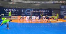 Stire din Sport : Handbal / Turda - out, Dinamo - în grupele EHF European League