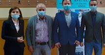 Stire din Social : Pachete educaţionale pentru elevii şi profesorii din Hârşova