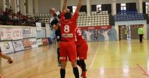 Stire din Sport : HCDS II, învinsă de echipa a doua a celor de la CSM Bucureşti