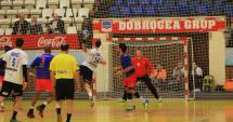 Stire din Sport : Galerie foto. HCM Constanța și-a făcut încălzirea cu Steaua pentru meciul cu Granollers