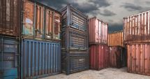 Stire din Economie : Heroină de 280 milioane de dolari confiscată într-un port indian