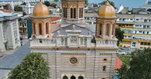 Stire din Cultură-Educație : Hramul Catedralei Arhiepiscopale din Constanța 2026. ÎPS Teodosie îi invită pe credincioși la rugăciune de Sfinții Apostoli Petru și Pavel