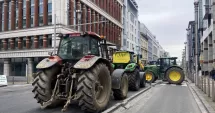 Stire din Actualitate : Mii de fermieri din România și UE protestează la Strasbourg împotriva acordului Mercosur