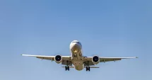 Stire din Actualitate : Avion cu 127 de români, majoritatea copii, a plecat din Oman spre România