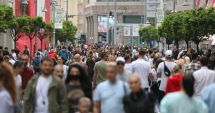 Stire din Actualitate : Sondaj Avangarde: 74% dintre români consideră că ţara merge într-o direcţie greşită
