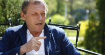 Stire din Eveniment : Anchetă după moartea lui Ilie Balaci. Ministrul Sănătății: Dacă se constată erori la ambulanță, cine a greșit va suporta rigorile legii