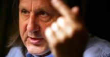 Stire din Eveniment : Ilie Năstase, primele declarații după ce a fost prins băut la volan