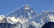 Un alpinist moldovean a murit în timpul unei expediții pe Everest