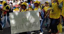 Stire din Cultură-Educație : Sindicaliștii din educație au plecat în marș la Cotroceni. Cer demisia lui Iohannis
