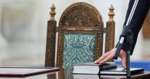 Stire din Politică-Administrație : A început ceremonia de învestire a noului Guvern