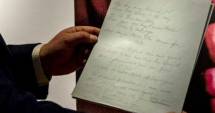 Stire din Actualitate : Sumă uriașă pentru manuscrisul original al piesei "American Pie"