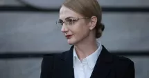 Stire din Actualitate : Ce mesaj a transmis, de Ziua Justiției, preşedintele Înaltei Curţi de Casaţie şi Justiţie, judecătoarea Lia Savonea