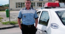 Stire din Eveniment : MARIAN GODINĂ NU MAI LUCREAZĂ LA POLIȚIA RUTIERĂ. CE ALEGERE A FĂCUT CELEBRUL POLIȚIST