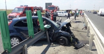 Stire din Eveniment : Imagini șocante lângă Constanța. Soț și soție cu picioarele amputate de parapetul autostrăzii