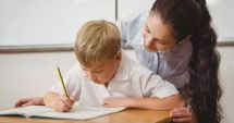 Stire din Cultură-Educație : Predoiu, de Ziua Învăţătorului: Pentru tot ce aţi semănat, uneori fără să ştiţi cât de adânc, vă mulţumim!