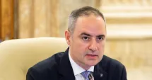 Stire din Economie : Alexandru Nazare, despre temperarea prețului la carburanți: Nu ne permitem o reducere a accizei cu 40%