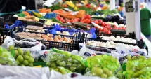 Stire din Social : Românii continuă să strângă cureaua. Consumul a scăzut pentru a treia lună consecutiv