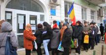 Stire din Social : Galerie foto. Grevă de avertisment la Primăria Constanța. Ce solicită angajații
