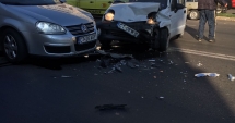 Stire din Eveniment : Galerie foto / ACCIDENT RUTIER LA CONSTANȚA, pe bulevardul Lăpușneanu