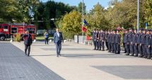 Stire din Eveniment : Galerie foto. Moment festiv de Ziua Pompierilor, la Constanţa. Avansări în grad şi defilare