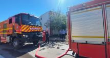 Stire din Eveniment : VIDEO. Incendiu în cartierul Henri Coandă. Intervin de urgenţă pompierii de la ISU Constanţa