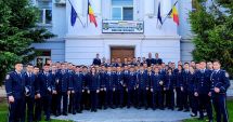 Stire din Eveniment : ZI IMPORTANTĂ! 81 de absolvenți ai școlilor de agenți de poliție și-au început cariera de polițist, în județul Constanța
