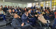 Stire din Politică-Administrație : LIVETEXT. Dobrogea, la ceas aniversar! Tulcea găzduieşte manifestările dedicate acestei sărbători. Oficiali din Constanţa, prezenţi