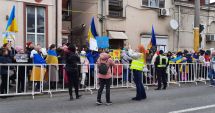 Stire din Social : GALERIE FOTO. PROTEST DE AMPLOARE LA CONSTANŢA: "Rusia comite crime, violează femei și copii, ucide oameni nevinovați"